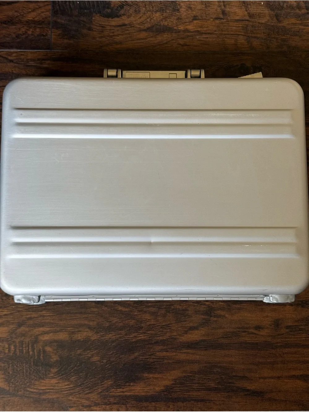 Vintage Zero Halliburton 2701 Aluminum Briefcase Silver Attache Case Paperwork